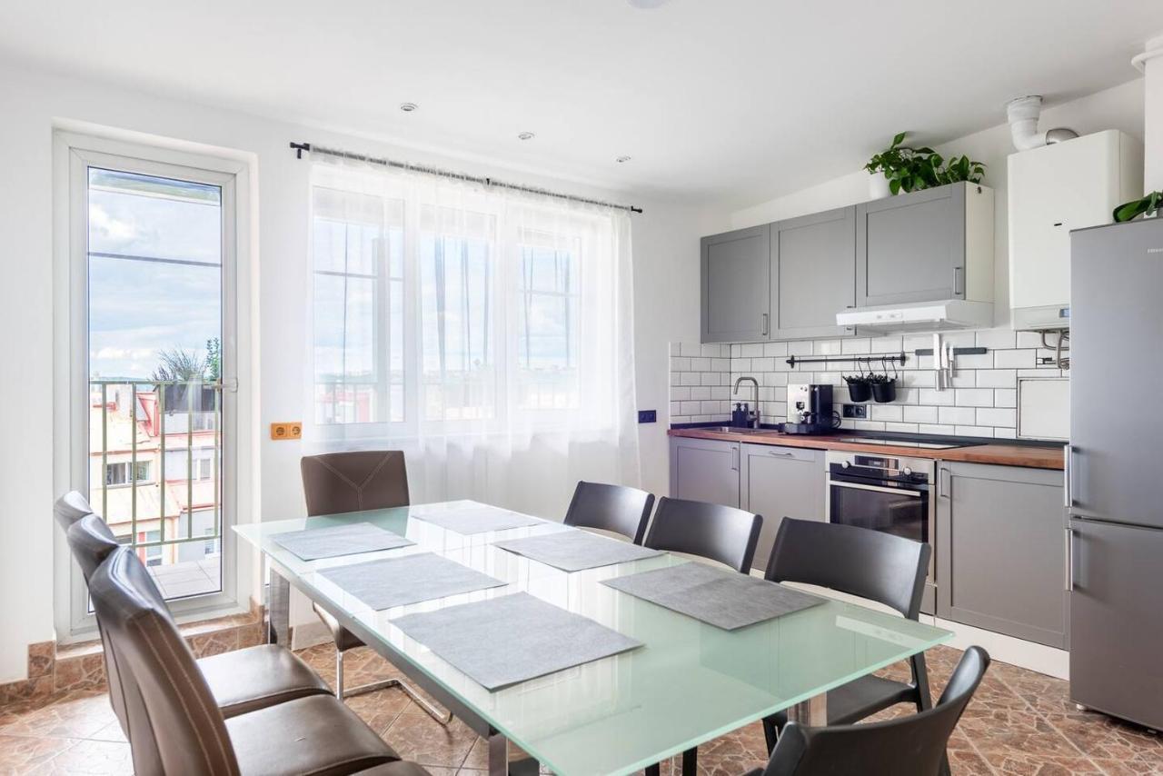 Huge 5 Bedrooms Near Castle Apartamento *